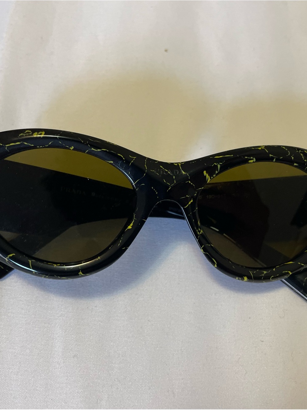 Prada Sunglasses - Picture 5 of 7